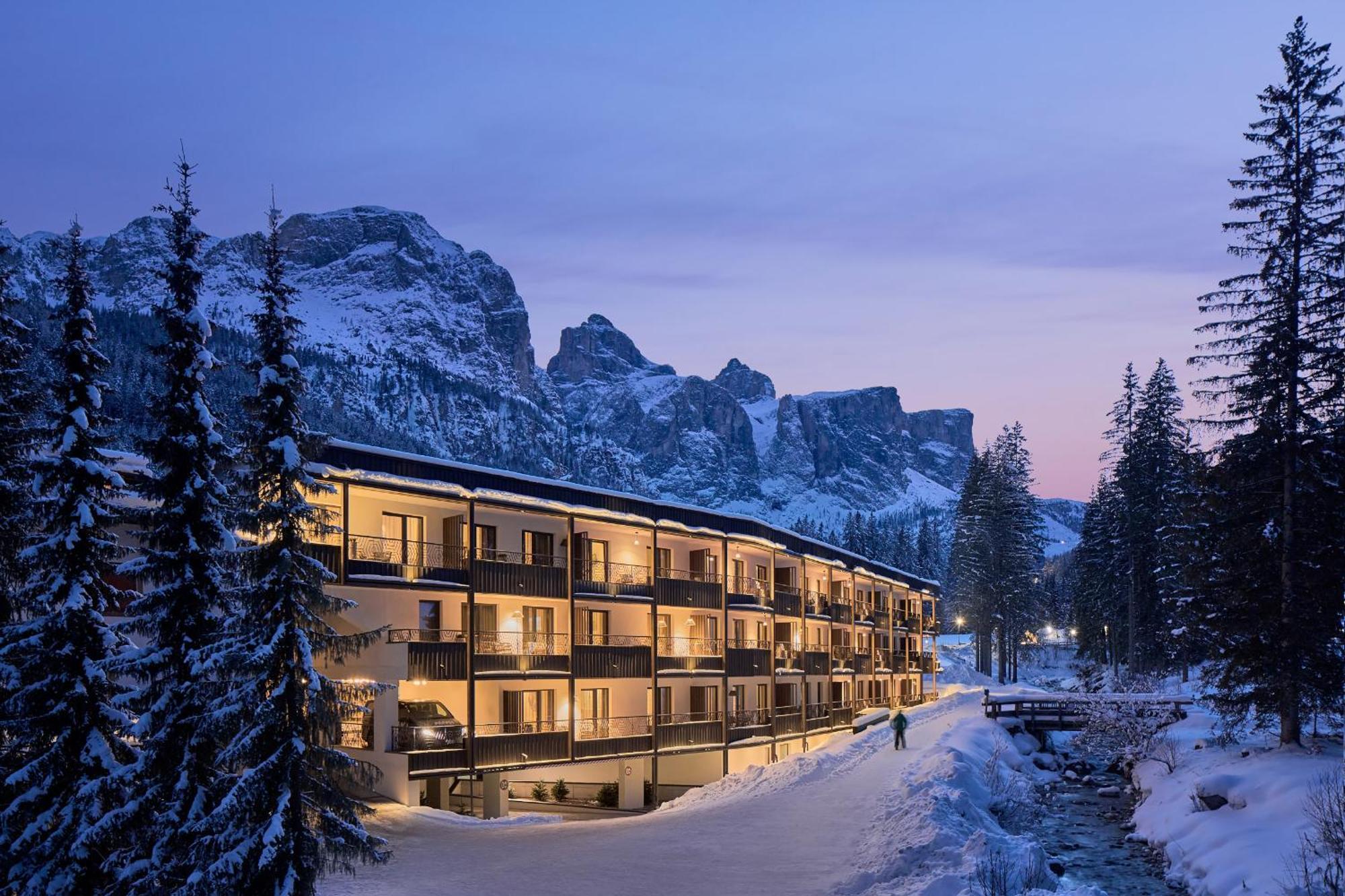 Movi Family Apart-Hotel ****S Corvara In Badia Eksteriør bilde